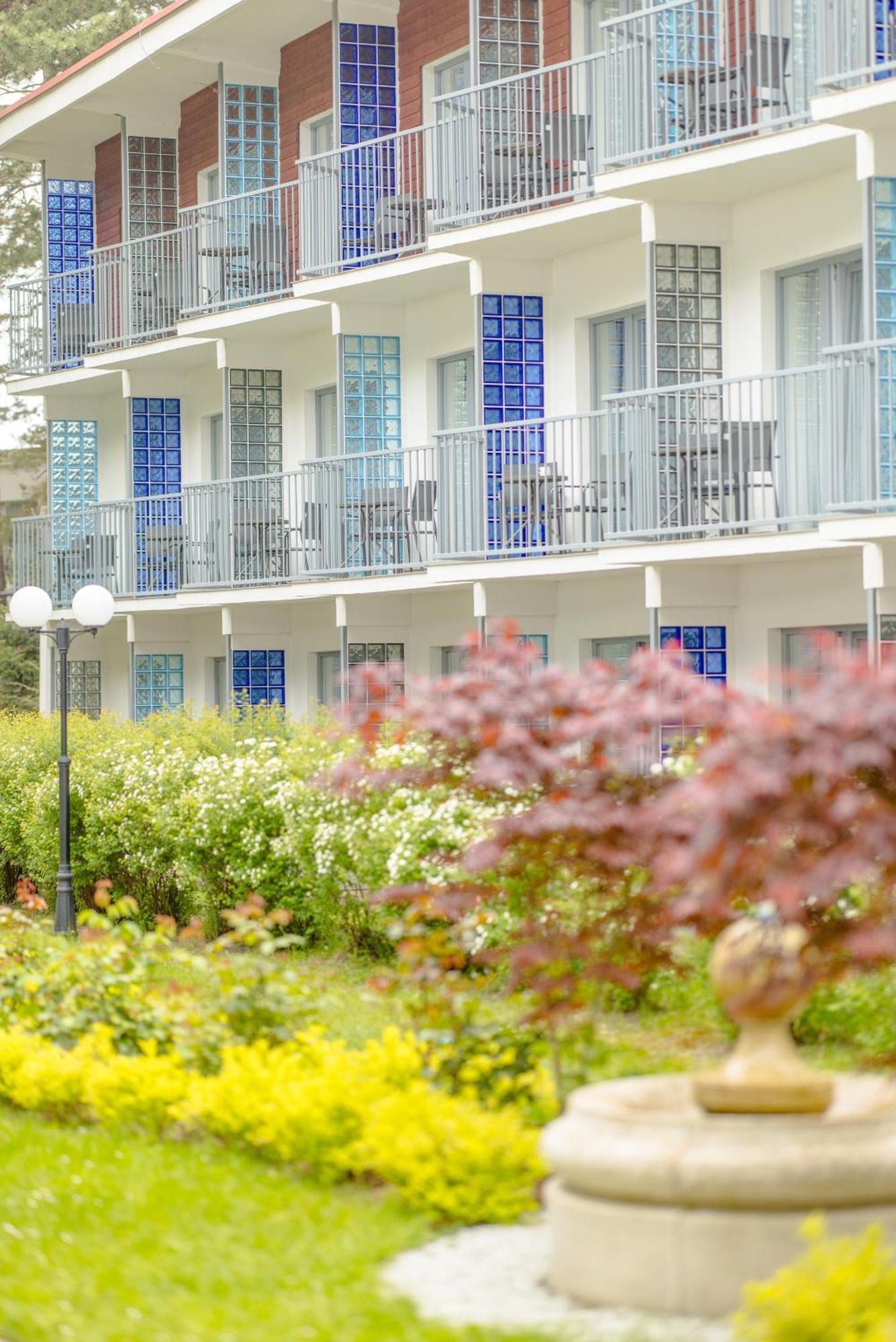 Waterside Resort Darlowko Exterior photo